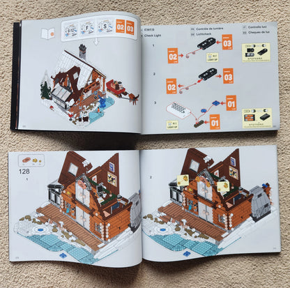 Aurora Cabin Building Set with LED Lights – 2425 Pieces