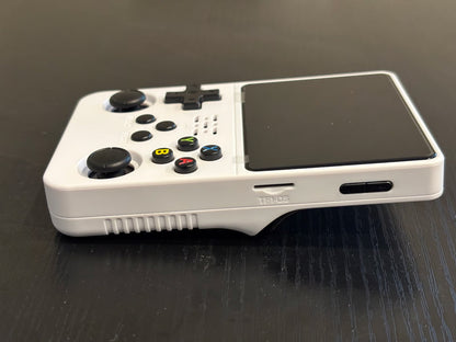 Retro Handheld Game Console R36S 64/128/256 GB